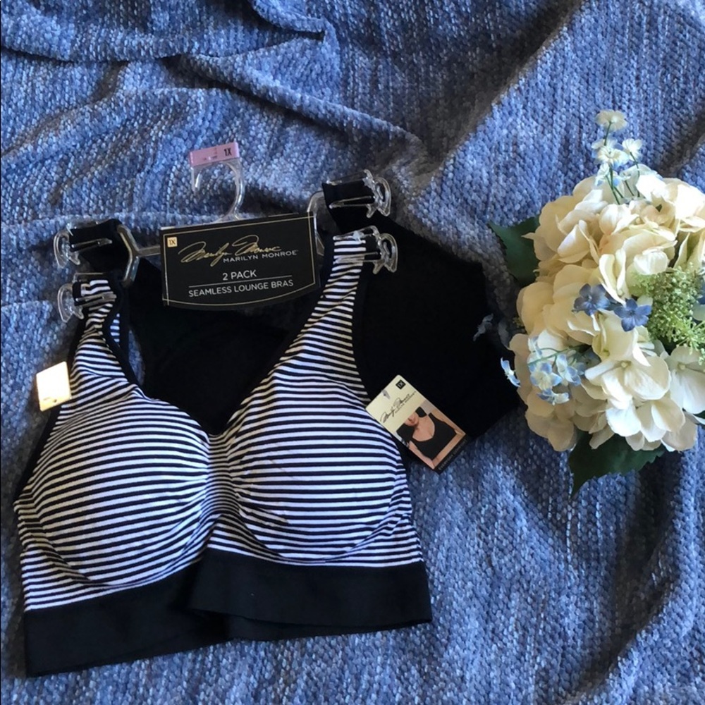 Brand New! 2 Marilyn Monroe Seamless Bras 1X Plus